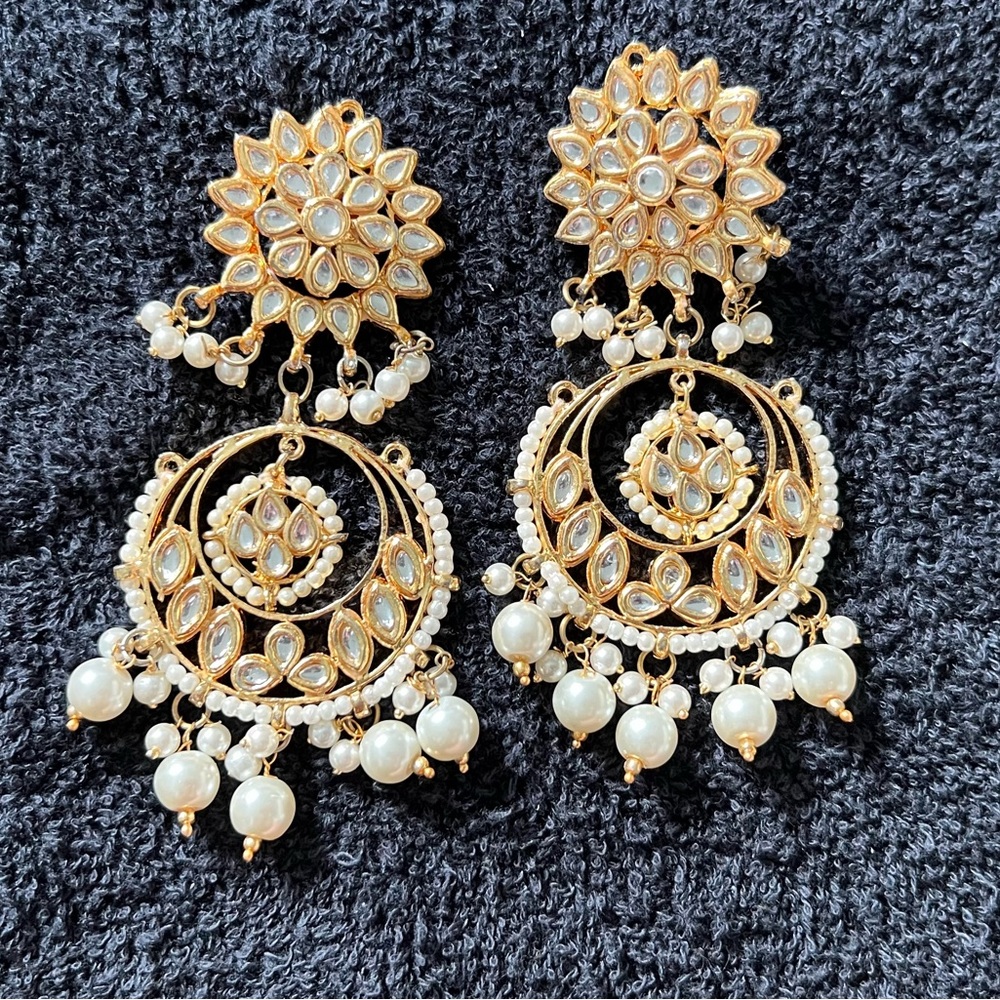 Kundan earrings / Read description